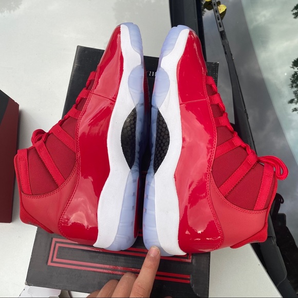Jordan Retro 11 Win Like 96 Red - Picture 5 of 16